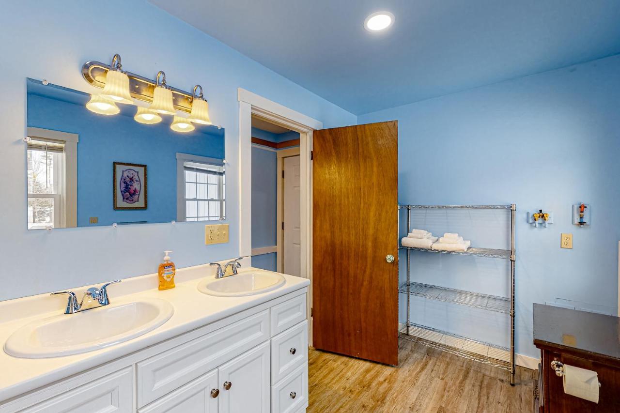 Blue Lagoon Escape Unit-B Villa Boothbay Bagian luar foto